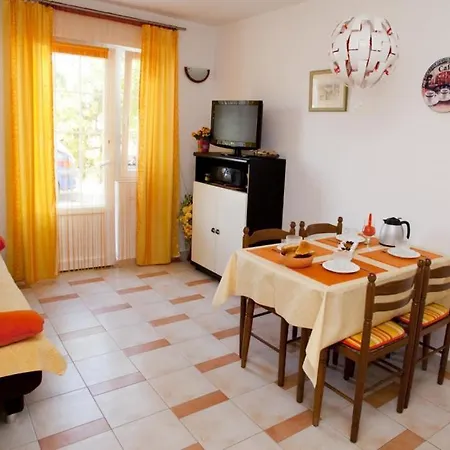 Apartments Vrbnik