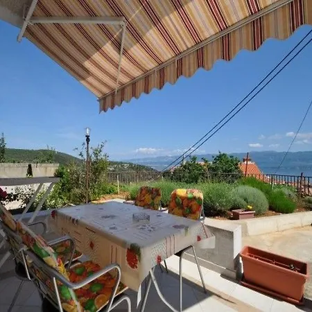 Apartments Vrbnik Apartament Vrbnik (Primorje-Gorski Kotar)