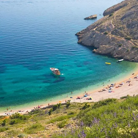 Apartments Vrbnik Appartamento *