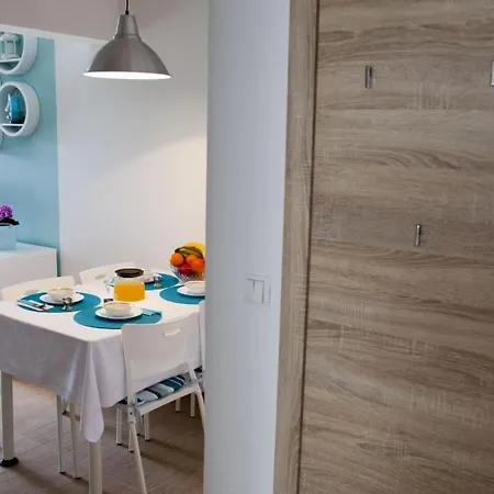 Apartments Vrbnik Vrbnik (Primorje-Gorski Kotar)